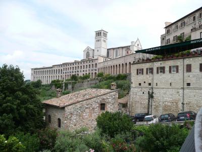 イタリア鉄道旅行、最高！- ローマから世界遺産アッシジへ