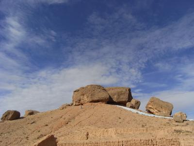 モロッコで砂漠に泊まる 3 カスバ街道・トドラ渓谷