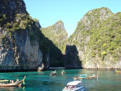 週末プーケット・ピピ島旅行