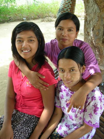 ミャンマー2009（4）　出会いがとまらない