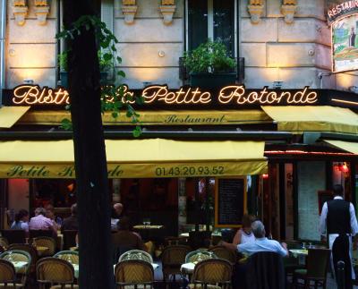 パリ散策　モンパルナスのガレット横丁