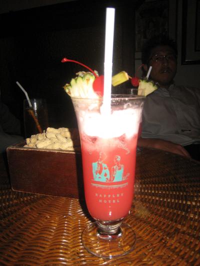 シンガポール最高層Swissotel The Stamford Singapore HotelとLong Beach Seafood Restaurant@DEMPSEY