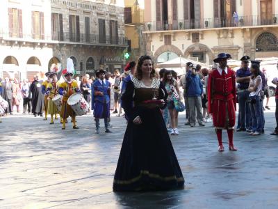 イタリア鉄道旅行、最高！- フィレンツェ、聖ヨハネの日