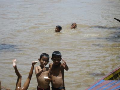   リストラ・リハビリ・心の旅　ラオス　シーパンドン　コーン島