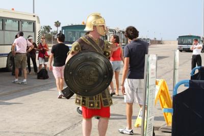 アテネ　　　　　　　　　　７：００～１８：００