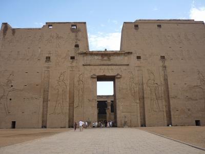 真夏のエジプト、子連れ奮戦記世界四大文明の一角に触れる旅（ルクソール～アスワン）