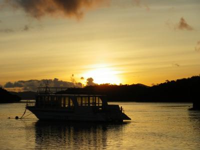 沖縄　離島の旅　石垣　西表　黒島