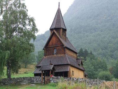 10年　～ノルウェーの森の物語：いよいよソグンダル周辺の木造教会へ～