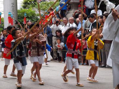 ２０１０　王子神社　田楽舞　伝統をつなぐ素晴しき人たち　４　境内　七度半