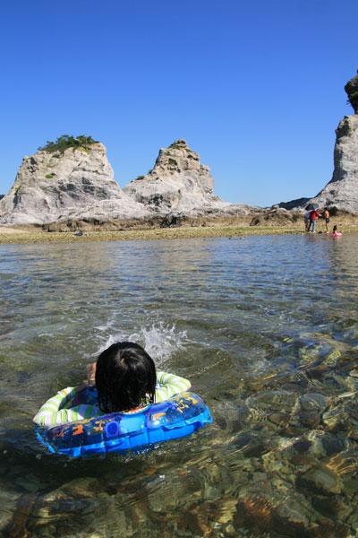 夏休み！岩手旅行（２）～浄土ヶ浜で海水浴
