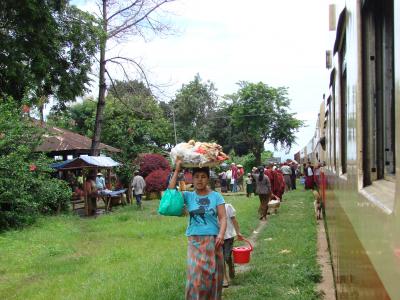 ミャンマーの旅　ピンウーリンからシイポー（Hsipaw)へ