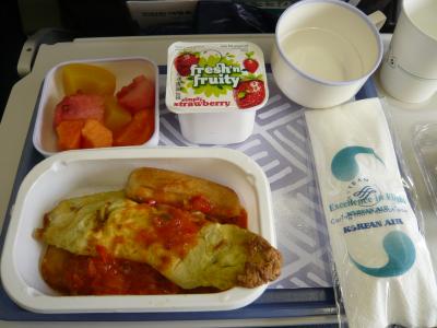 2010年7月　フィジー旅行　その２５：大韓航空の機内食（復路編①）