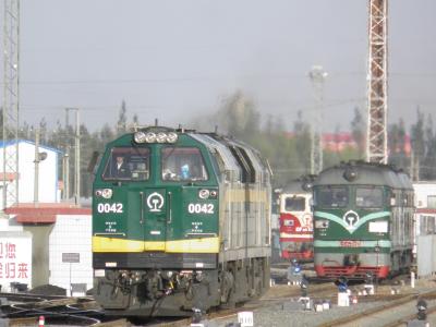 憧れの青蔵鉄道で拉薩へ