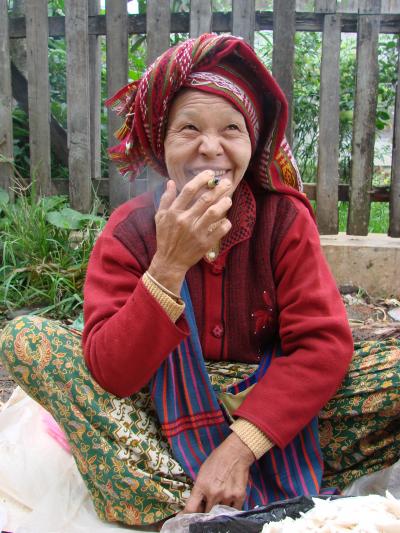 ミャンマーの旅　タウンジー（Taunggyi）の市場。