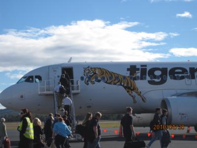 『燃える大地』＜ゴンドワナの大陸を旅して＞（６５）ホバート空港、Ｔｉｇｅｒ　Ａｉｒ　Ｌｉｎｅｓ。 