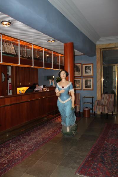 ♪　ｌｏｖｅ・ｓｔｏｃｋｈｏｌｍ・２０１０　♪　～　ホテルとお土産　～