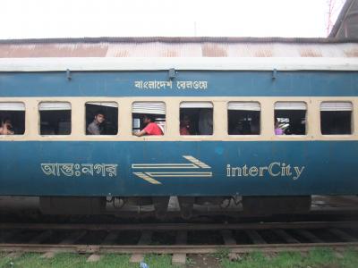 2.バングラデシュ鉄道の旅　クルナ−ジョソール