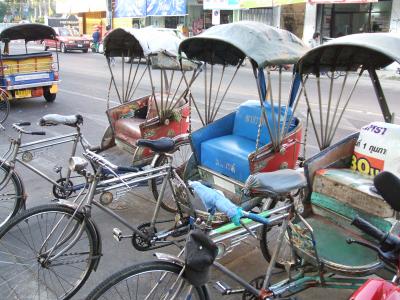 2010年　ラオス＆タイの旅・３　イサーン