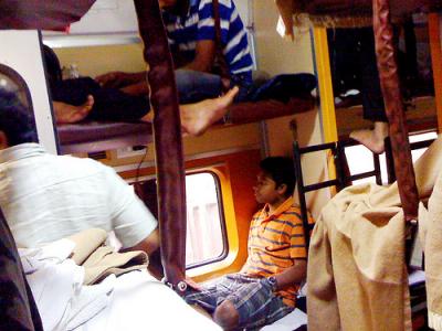 インド旅行記 - 寝台列車で長距離移動