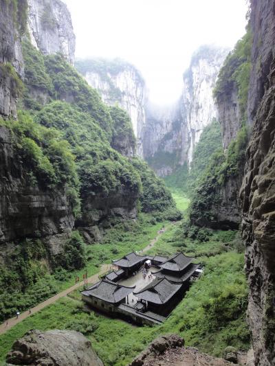 重慶を一人旅(1) 重慶火鍋と天坑三橋