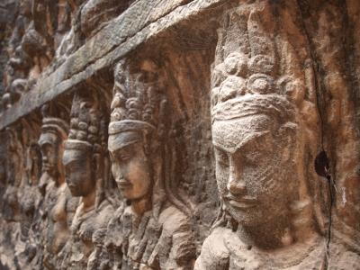 カンボジア遺跡三昧の旅４　ライ王のテラス篇