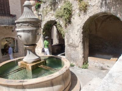 初フランス8日間・欲張り旅行にも程があるの巻3日目【ニース、サンポールドヴァンス、アヴィニョン】