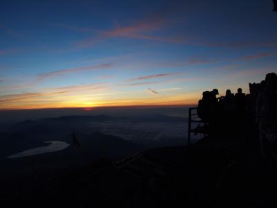 2010年富士登山　その１　～六合目⇒ご来光～