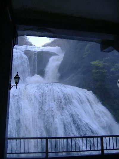 噂に違わぬ袋田の滝