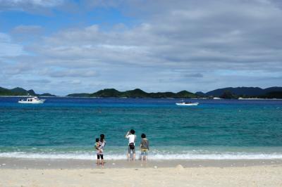 沖縄　慶良間諸島　阿嘉島（あかじま）の遅い夏