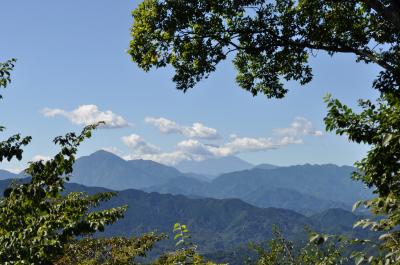 「　初秋の　高尾山　～　小仏城山　　」　ウォーク(2010/10月）