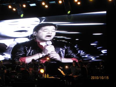 コンサートに招待されて　（フィリピン）　　　１０月 　2010年