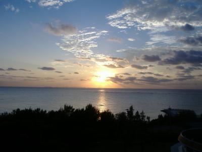 またも沖縄。残波岬の夕焼け