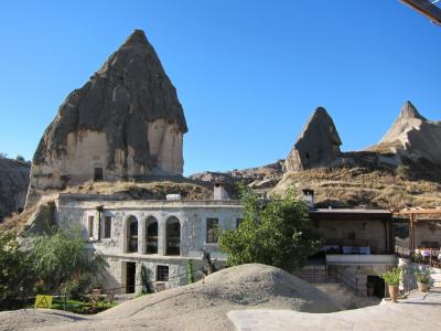 初秋の、“西の新月”トルコ新婚旅行 ②カッパドキア 眺望サイコーの洞窟ホテル編
