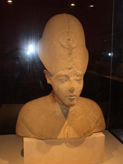 ３７年ぶりのパリ散歩ー２日目＜歩いてルーブル、パリヴィジットをゲットの１件＞