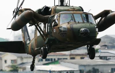 八尾駐屯地創立５６周年及び中部方面航空隊創隊４８周年記念行事　「記念式典編」