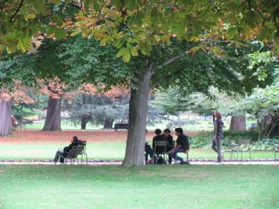 アラ・セブン・じーちゃん秋のパリ二人旅(モンマルトル(Le Grenier a Pain)、リュクサンブール庭園、ＣＤＧシャトル・タクシー、空港でのサプライズ(ﾋﾞｼﾞﾈｽｸﾗｽﾍｱｯﾌﾟｸﾞﾚｰﾄﾞ))