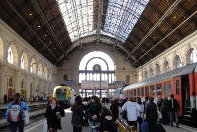 中欧３カ国【２】ブダペスト①到着～シナゴーグ・工芸美術館・ゲッレールトの丘