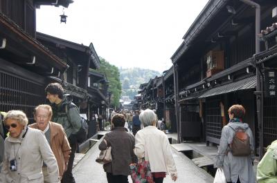 秋の高山市内観光　～金沢・高山・五箇山・白川郷2泊3日旅行の高山編～