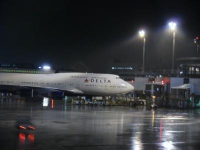 ハワイでハロウィン！３泊５日食べまくり旅行！！　１＆２日目（デルタ航空で、成田出発！カイルアタウンへ）