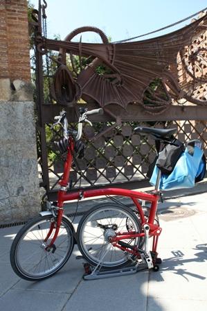 大吉と一緒に走るバルセロナ☆～ブロンプトン自転車の旅～
