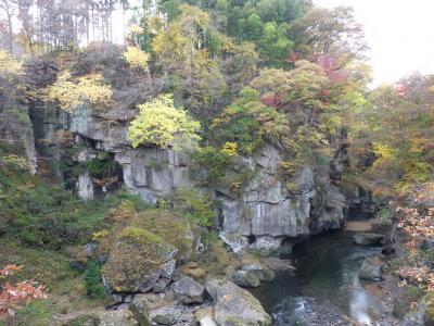 2010秋保温泉「磊々峡」の紅葉見物散策