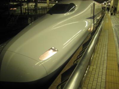 東京～新神戸までＮ７００カモノハシ新幹線