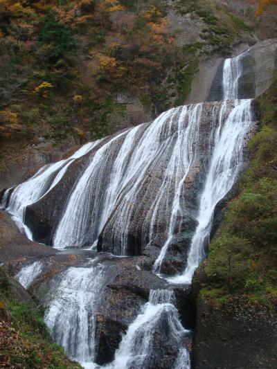 紅葉を見に“袋田の滝”行ってきました　　滝と袋田温泉お宿編