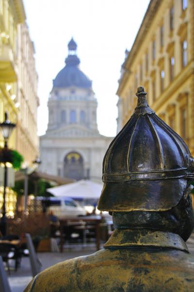 三拍子のリズムに乗って中欧への足跡　-早朝のお散歩編-