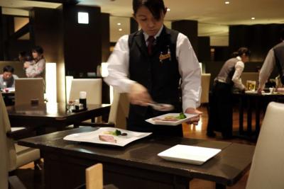 １１．秋のＨＶＣ箱根甲子園２連泊　東急ハーヴェストクラブ箱根甲子園　The Dining 四季彩の夕食その２　ハーフバイキングのデザート　私のお食事