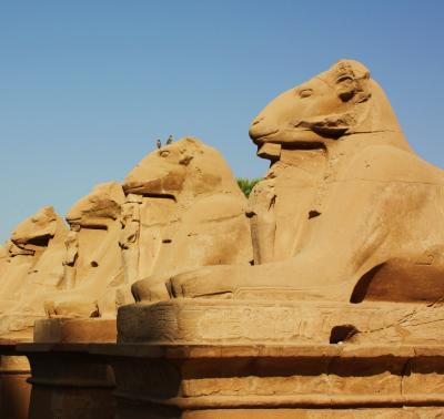 エジプト紀行（３）　古代都市テーベの巨大建造物群と鮮やかな色彩の世界　ルクソール