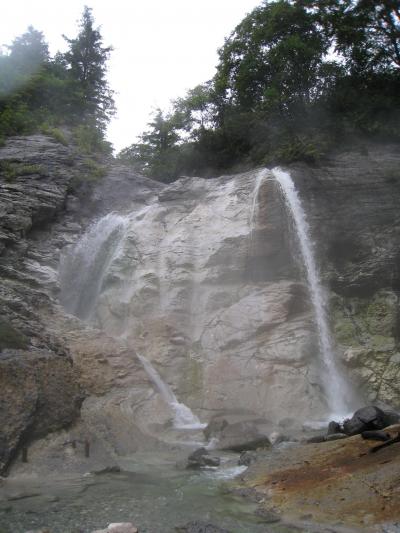 東北百名山ツアー　その６　川原毛地獄から法体の滝～鳥海山登山口まで