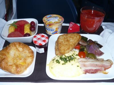2010年9月　モーリシャス・シンガポール旅行　その３５：デルタ航空280便の機内食