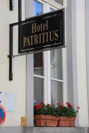 ブルージュのプチホテル Patritius