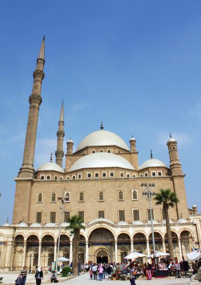 エジプト紀行（５）　壮麗なムハンマド・アリ・モスクとカイロの夜景